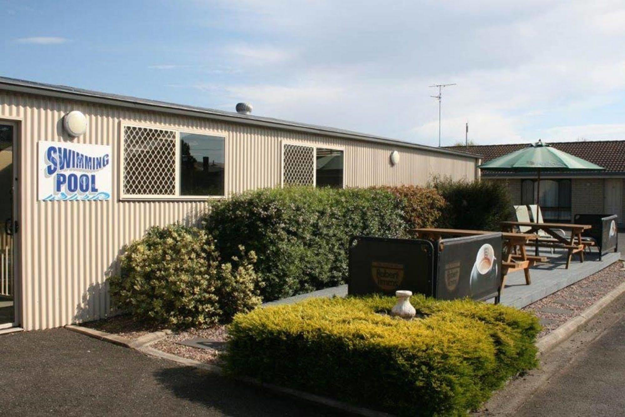 Seasonal South Motel & Function Centre Ulverstone Esterno foto